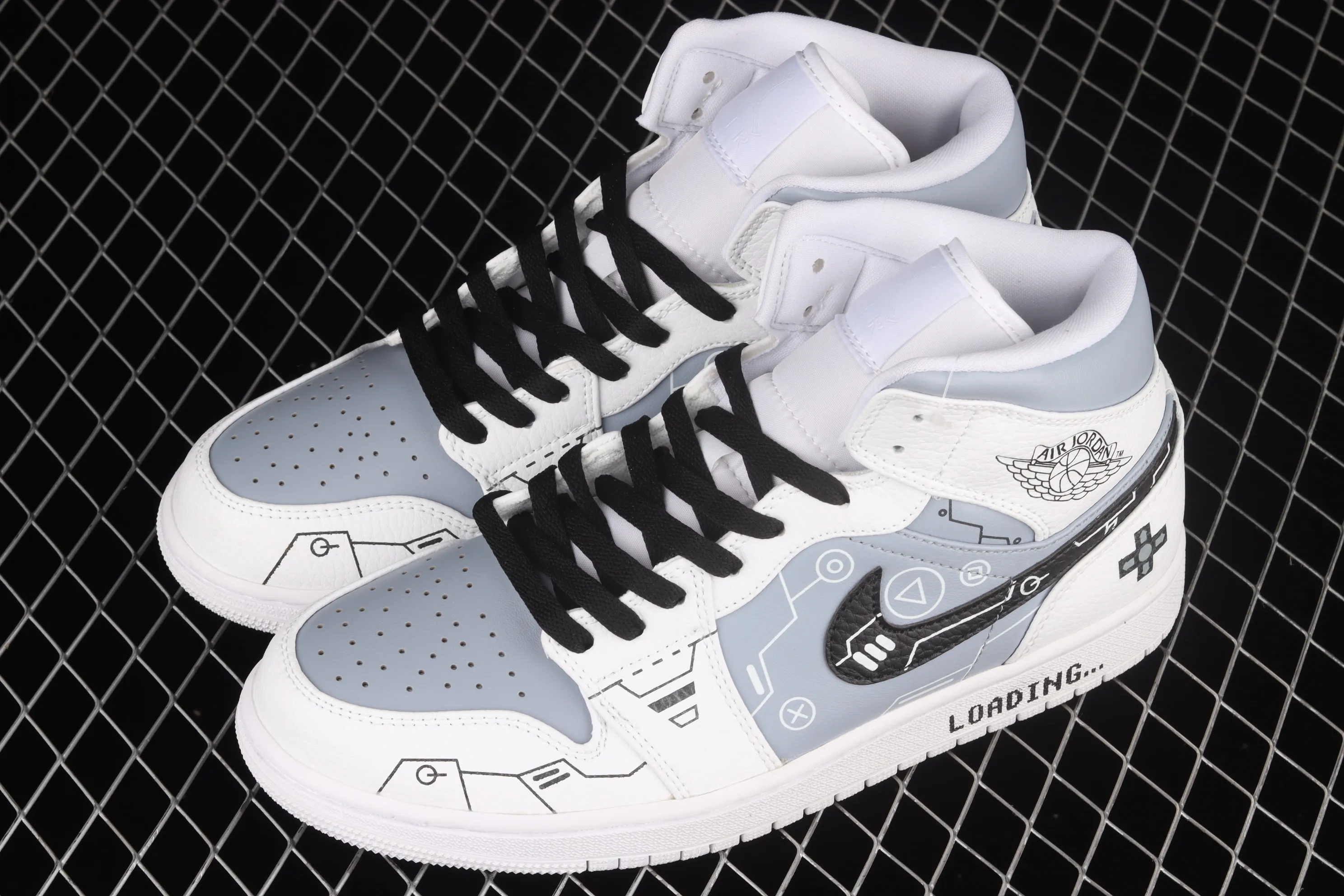 All categories Air Jordan Jordan series basketball shoes Air Jordan 1 Mid Air Jordan 1 Mid AJ1 Joe 1 black and white gray video game graffiti customized Chinese basketball shoes 554724-130